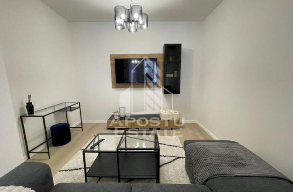 Apartament cu 2 camere, loc de parcare, zona Torontalului