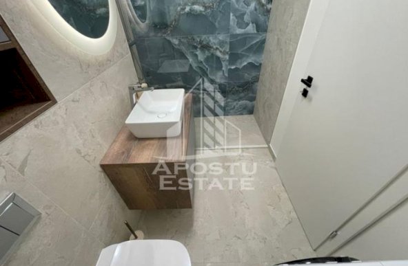 Apartament cu 2 camere, loc de parcare, zona Torontalului