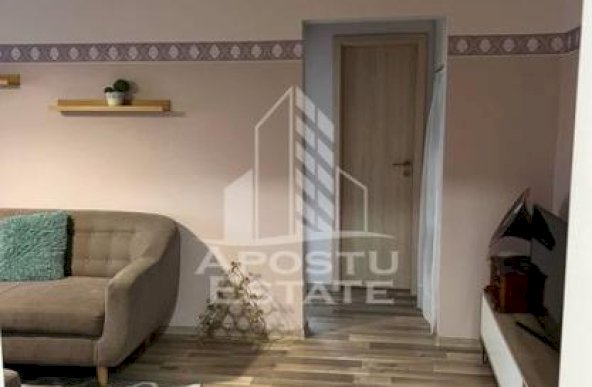 Apartament 3 camere,Girocului