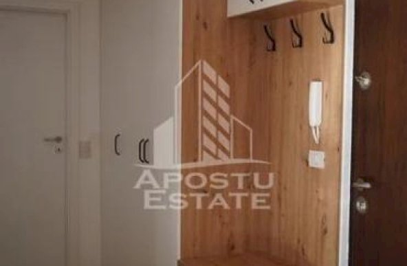 Apartament prima inchiriere 2 camere, 2 bai, parcare subtern, Aradului