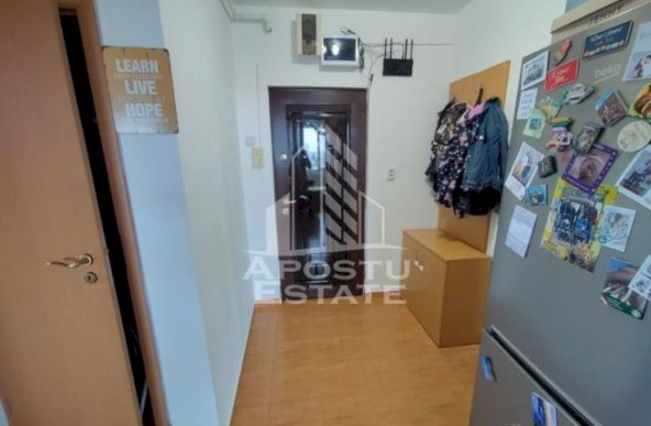 Apartament 2 camere, decomandat. zona Olimpia-Stadion