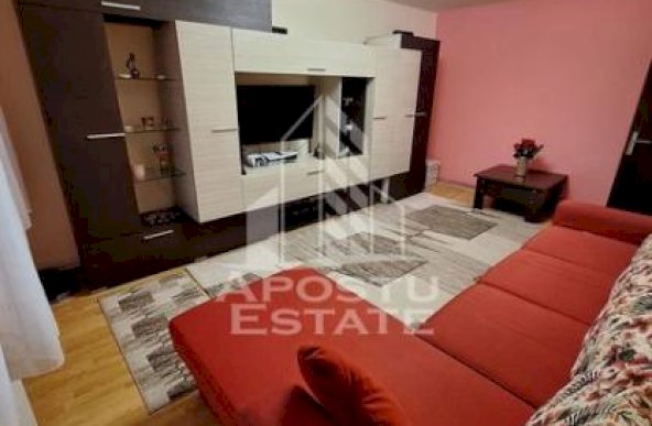 Apartament 3 camere, 2 bai , 2 balcoane in zona Soarelui