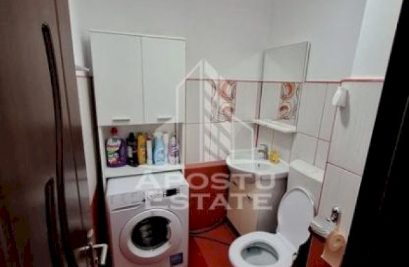 Apartament 3 camere, 2 bai , 2 balcoane in zona Soarelui