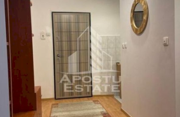 Apartament cu o camera decomandat, Zona Soarelui