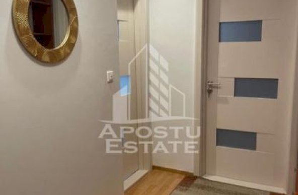 Apartament cu o camera decomandat, Zona Soarelui