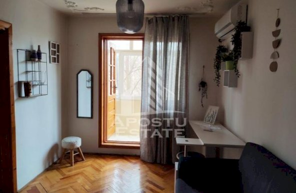 Apartament cu doua camere in zona Marasti, etaj intermediar