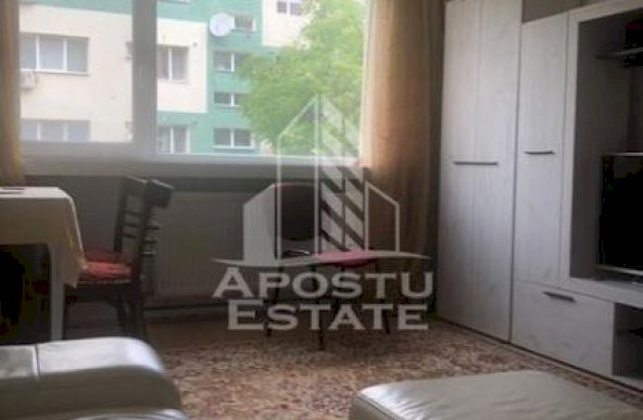 Apartament 2 camere proaspăt  ret, Spitalul Judetean/ Calea Martirilor