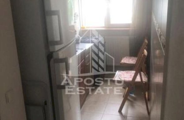 Apartament 2 camere proaspăt  ret, Spitalul Judetean/ Calea Martirilor