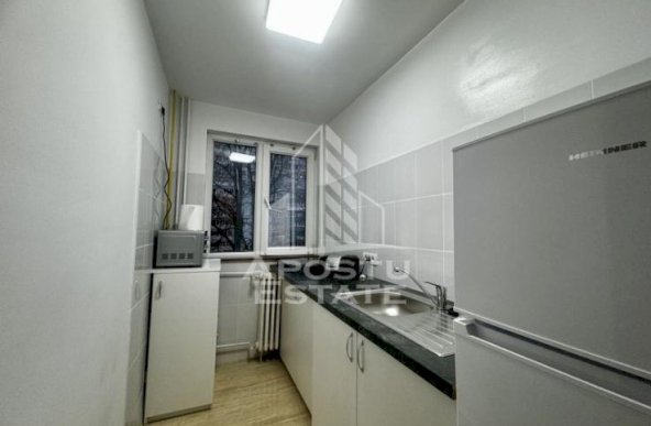 Apartament cu 3 camere, proaspat renovat, zona Dacia