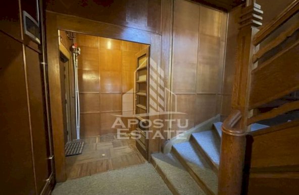 Apartament SAD, 80 mp, Piata 700