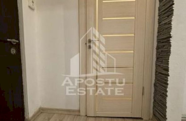 Apartament 1 camera, spatios, Calea Buziasului