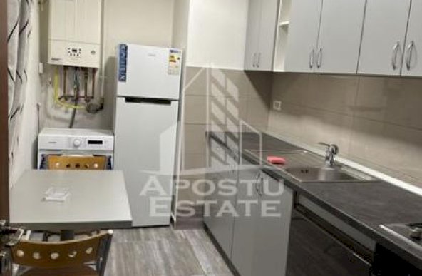 Apartament cu 2 camere, centrala proprie, Complexul Studentesc