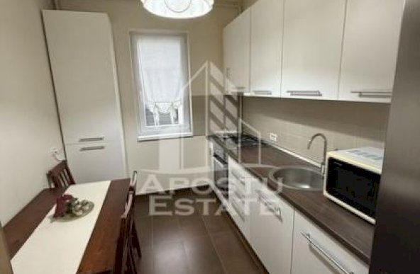 Apartament 2 camere, loc de parcare, Calea Urseni