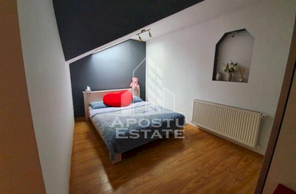 Apartament pe 4 camere, renovat complet la curte comuna in Balcescu