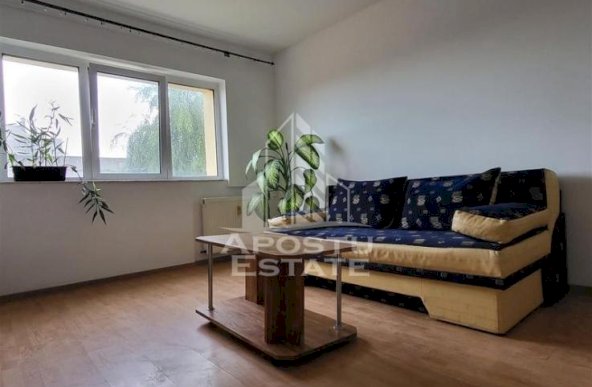 Apartament cu 2 camere, semidecomandat, etaj intemerdiar, zona Sagului