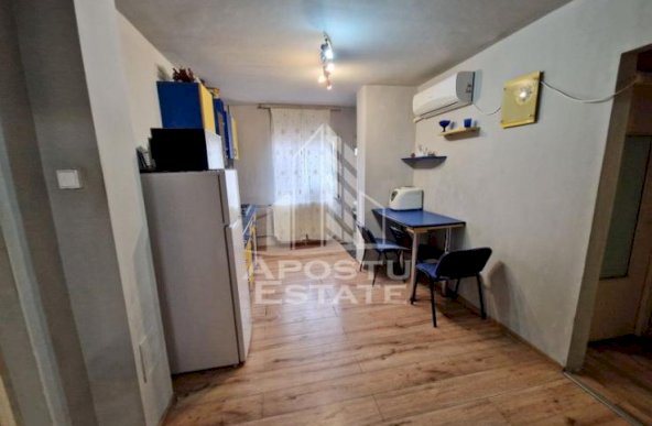 Apartament cu 2 camere, etaj intermediar, zona Girocului