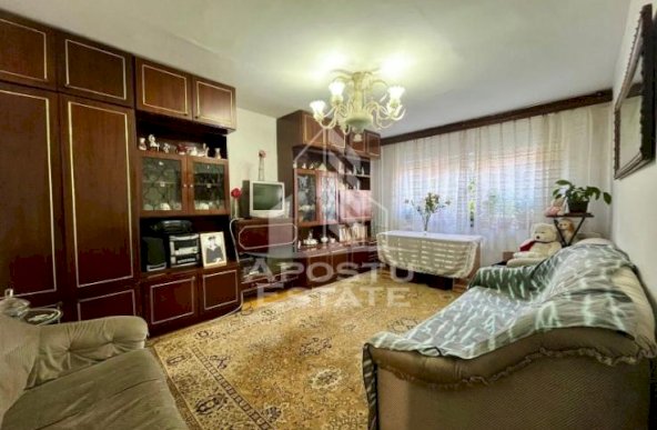 Apartament 2 camere,decomandat,parter,zona Baba Dochia