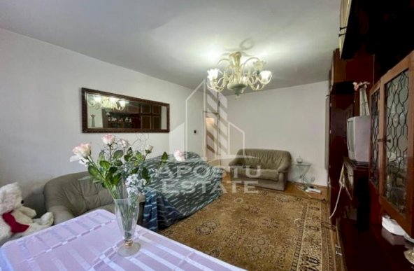 Apartament 2 camere,decomandat,parter,zona Baba Dochia