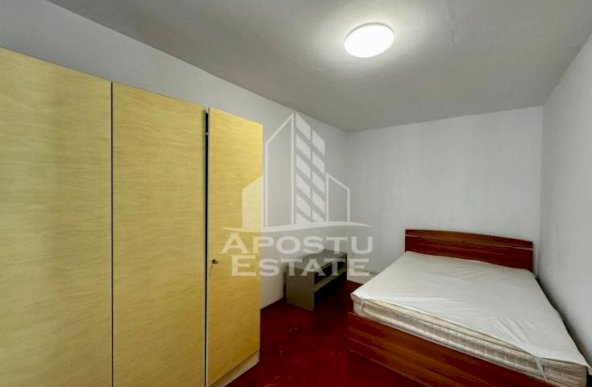 Apartament cu 3 camere, etaj intermediar, centrala proprie, Girocului