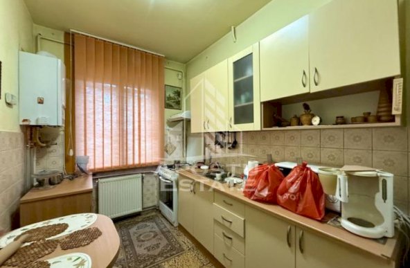 Apartament 2 camere, 70mp, centrala proprie, zona Universitatilor