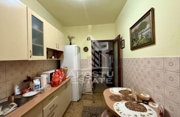 Apartament 2 camere, 70mp, centrala proprie, zona Universitatilor