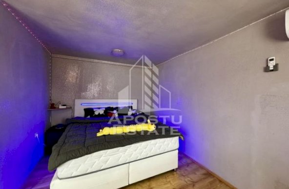 Apartament cu 3 camere, zona Soarelui