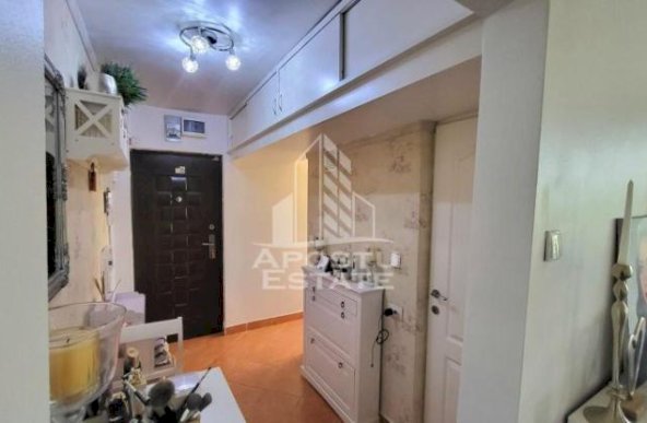 Apartament cu 2 camere, zona semicentrala, in Tipografilor