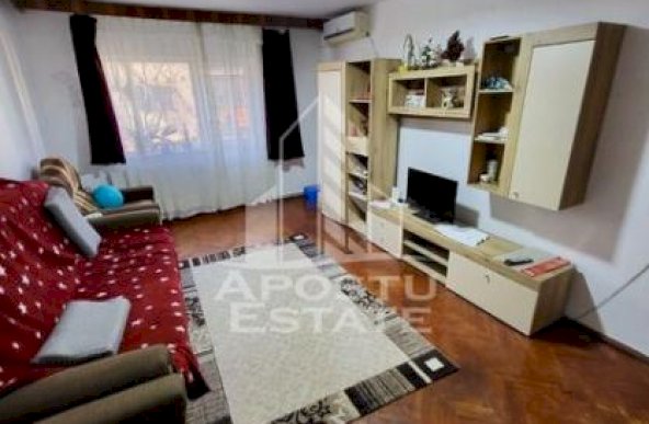 Apartament cu 2 camere, mobilat si utilat, zona Soarelui