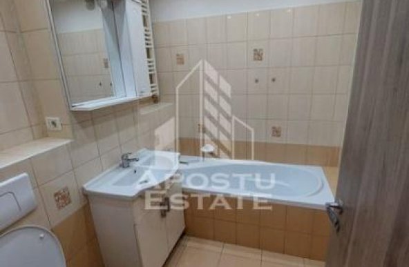 Apartament cu 3 camere în zona Lipovei, mobilat, PetFriendly