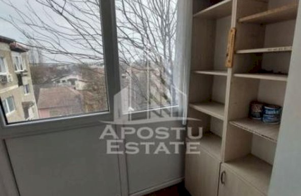 Apartament cu 3 camere în zona Lipovei, mobilat, PetFriendly