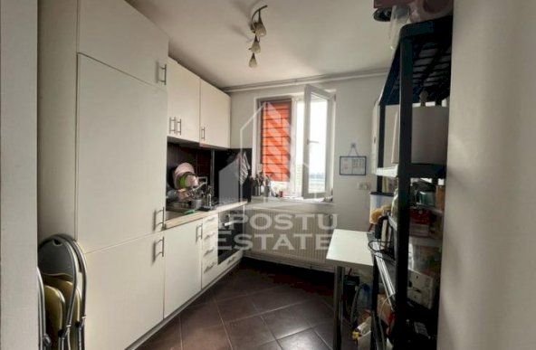 Apartament cu 3 camere,decomandat,mobilat si utilat, Spitalul Judetean