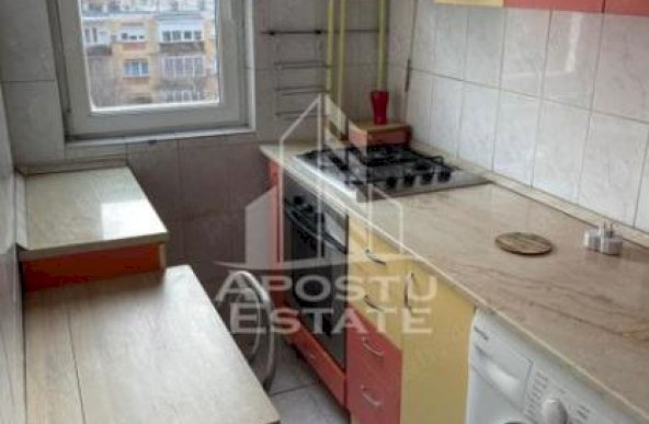 Apartament 3 camere Vlaicu-UTA de inchiriat