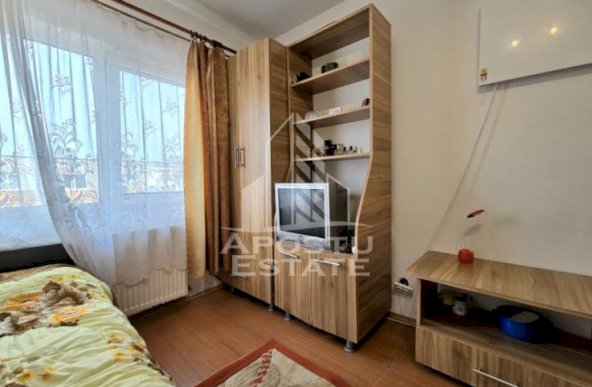 Garsoniera in bloc de apartamente, zona Bucovina