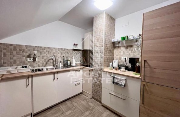 Apartament de lux 3 camere, loc de parcare, Buziasului/Mosnita Noua