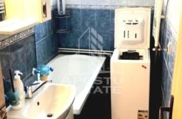 Apartament cu 2 camere ,centrala proprie,etaj intermediar,  Soarelui