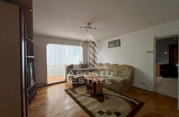 Apartament cu 2 camere, confort 1, centrala proprie, etaj intermediar