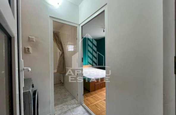 Apartament cu 2 camere, confort 1, centrala proprie, etaj intermediar