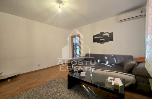 Apartament cu 2 camere, etaj intermediar, zona Iulius Mall