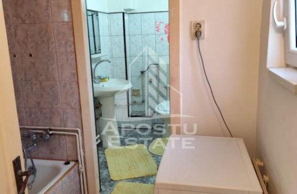 Apartament 1 camera , centrala proprie , zona Blascovici