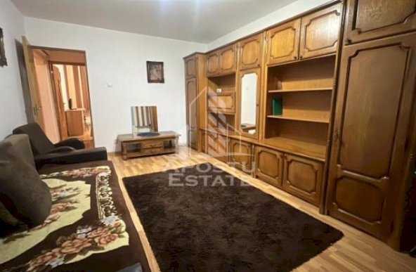 Apartament cu 2 camere decomandat, centrala proprie in zona Soarelui