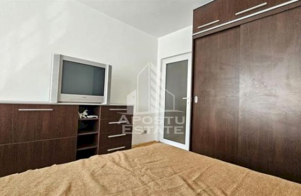 Apartament 2 camere decomandatin zona podgoria