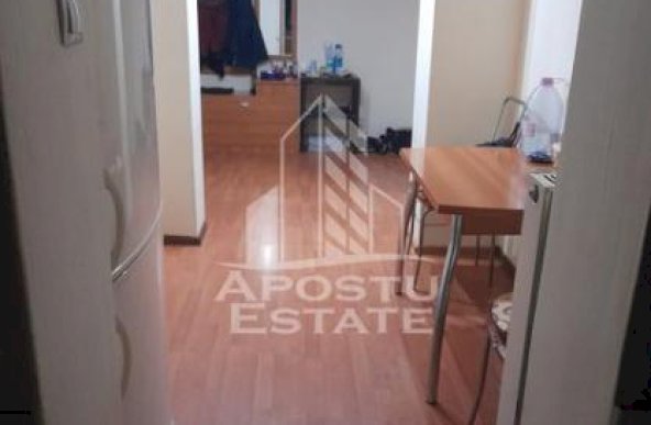 Apartament 2 camere, decomandat, strada linistita, zona Lipovei