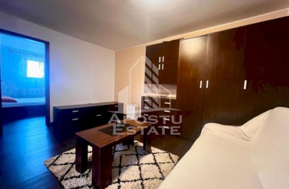 Apartament cu 2 camere, centrala proprie, loc de parcare, zona Olimpia