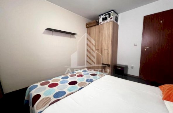 Apartament cu 2 camere, centrala proprie, loc de parcare, zona Olimpia