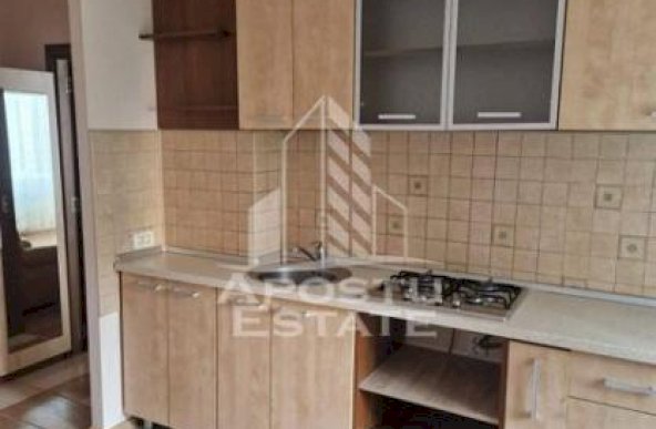 Apartament 2 camere , centrala proprie, zona Dambovita.