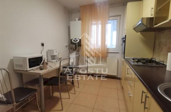 Apartament 3 camere, decomandat, Complexul Studentesc