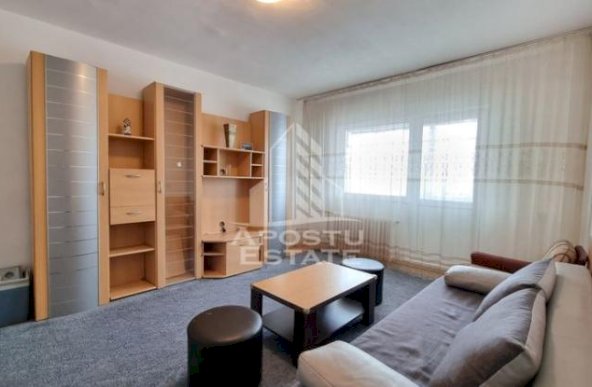 Apartament 2 camere, decomandat, zona Calea Lipovei