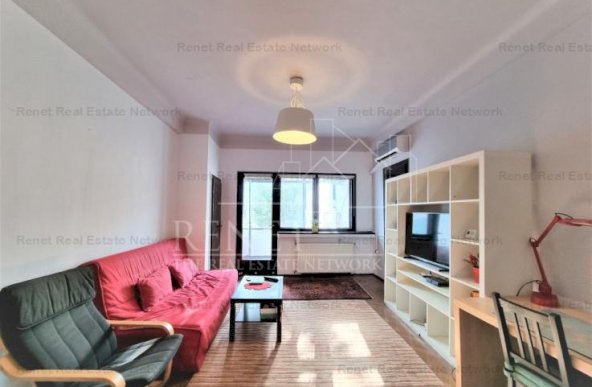 Apartament 3 camere, central, curte interioara