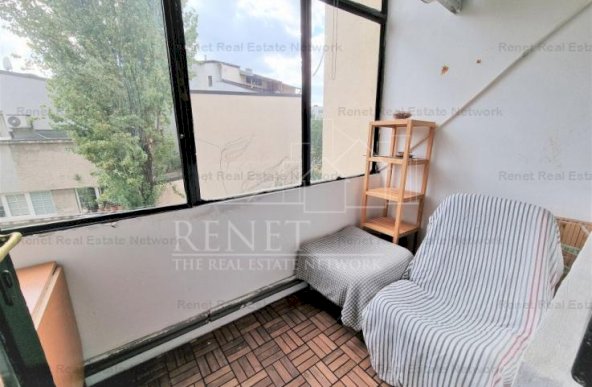 Apartament 3 camere, central, curte interioara