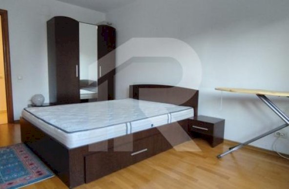 Apartament lux 3 camere+parcare Unirii-Alba Iulia